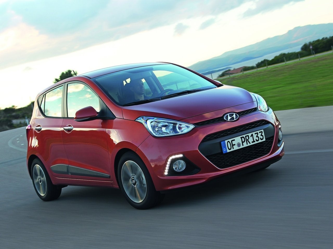 New Hyundai Grand I10 2017 Prices In India, Launch Date, Mileage, Specs