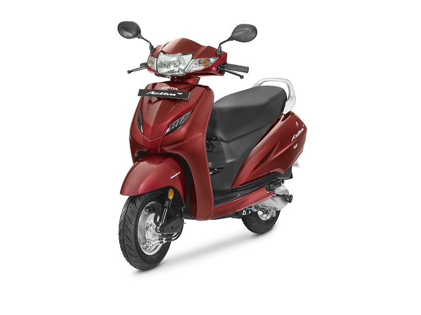 activa scooty average