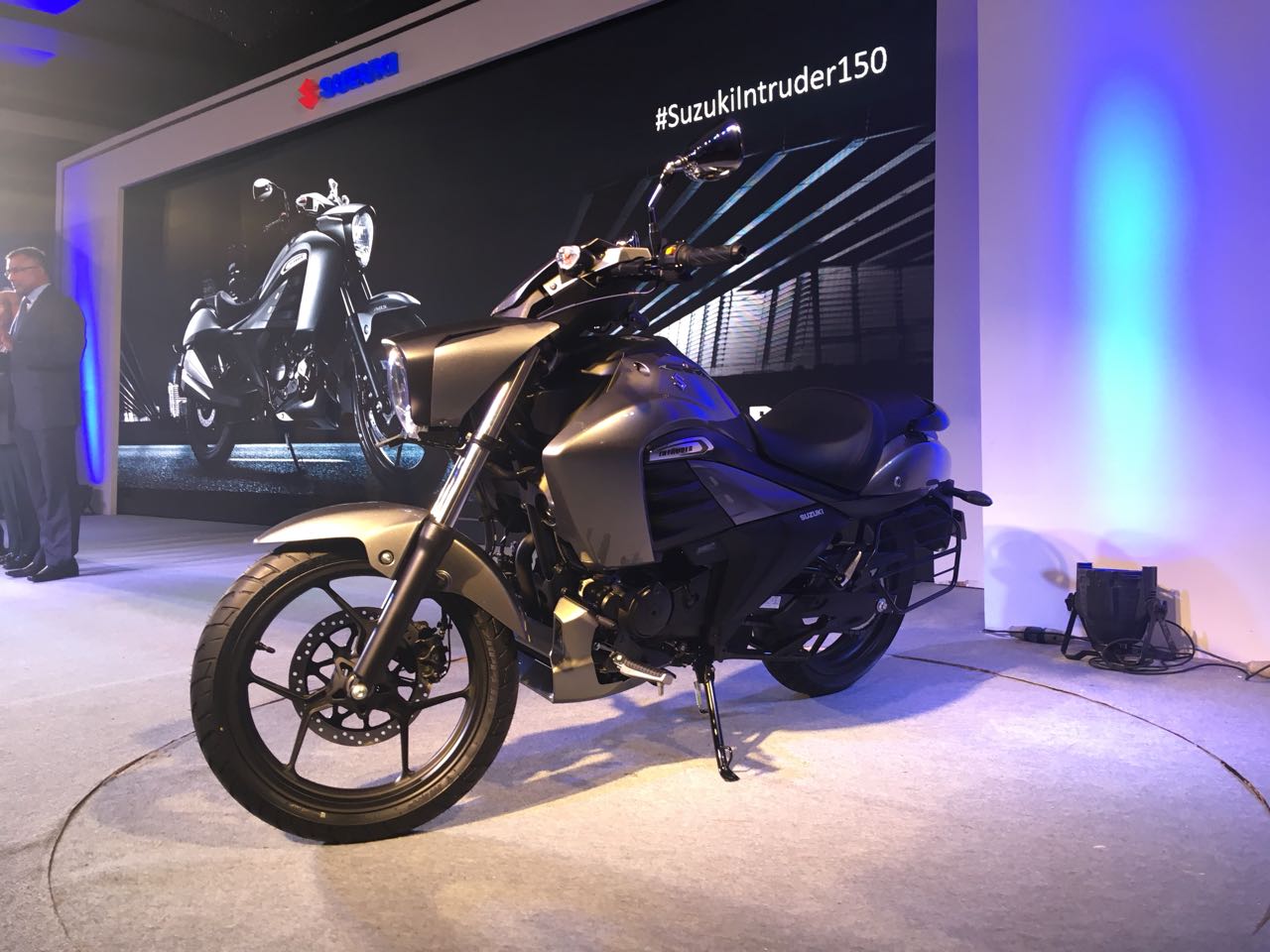 Suzuki Intruder 150 special edition launched; priced from Rs 1 lakh -  IBTimes India