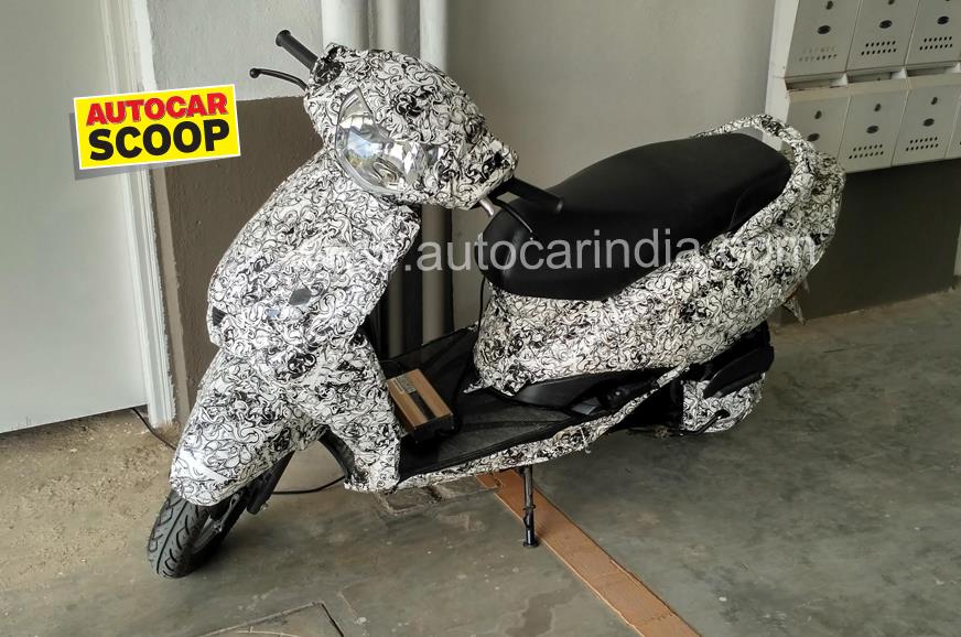 Tvs scooty cheap electric price