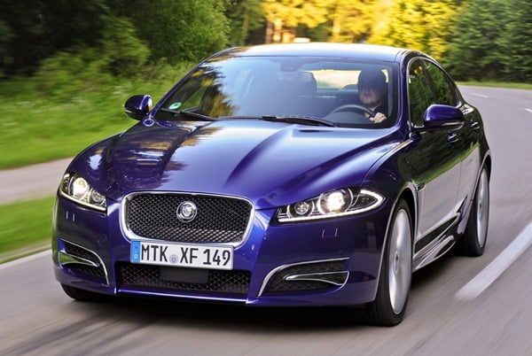 Jaguar Xf 2011 Facelift Model Launched In India At Rs 64 22 Lakhs