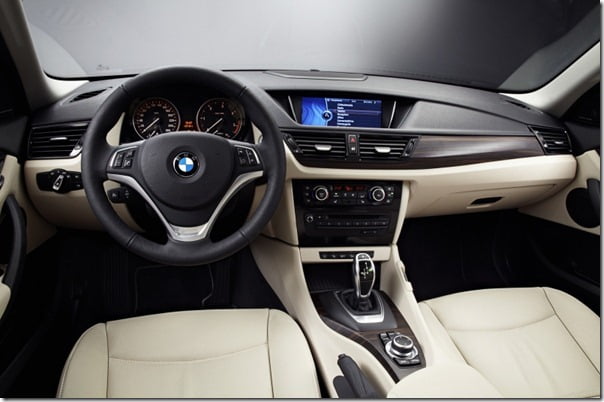 2013 BMW X1 SUV Interiors