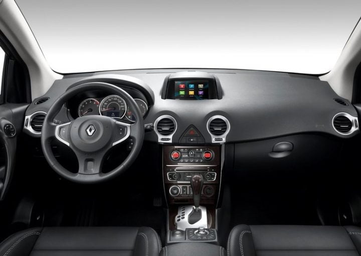 2014 Renault Koleos Interior
