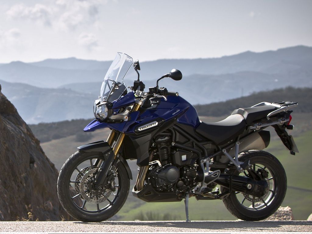 Triumph 1200. Triumph Tiger 1200. Triumph Tiger Explorer. Триумф Тайгер эксплорер 2014. Мотоцикл Триумф эксплорер.