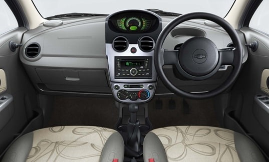 pictures of the chevy spark interior automatic