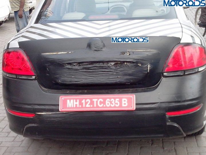 2014 fiat linea base variant spied rear