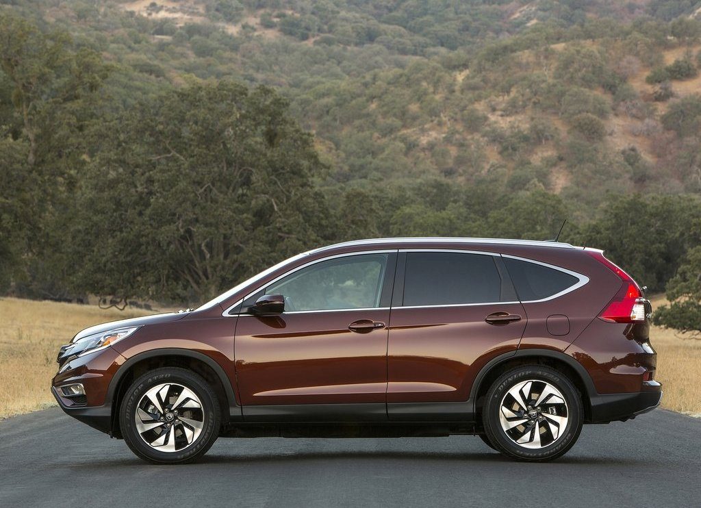 2015 Honda CR-V Left Side Profile - CarBlogIndia