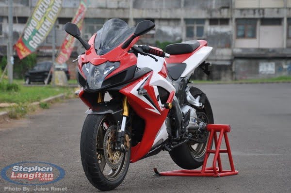 Modified Bajaj Pulsar 220 Photos Details Rouser 220 Pics