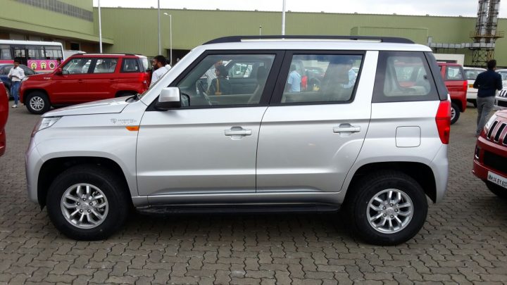 2015 mahindra tuv300 launch pics silver side