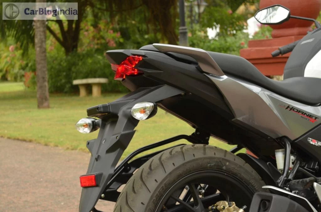 17 Honda Cb Hornet 160r Price Mileage Specifications Review