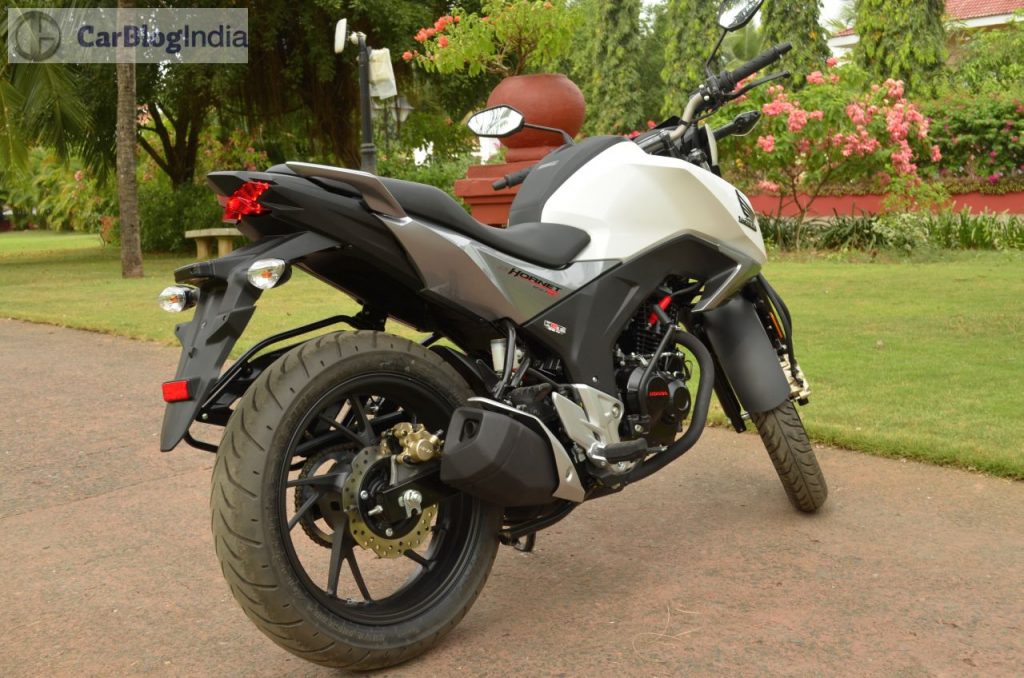 17 Honda Cb Hornet 160r Price Mileage Specifications Review