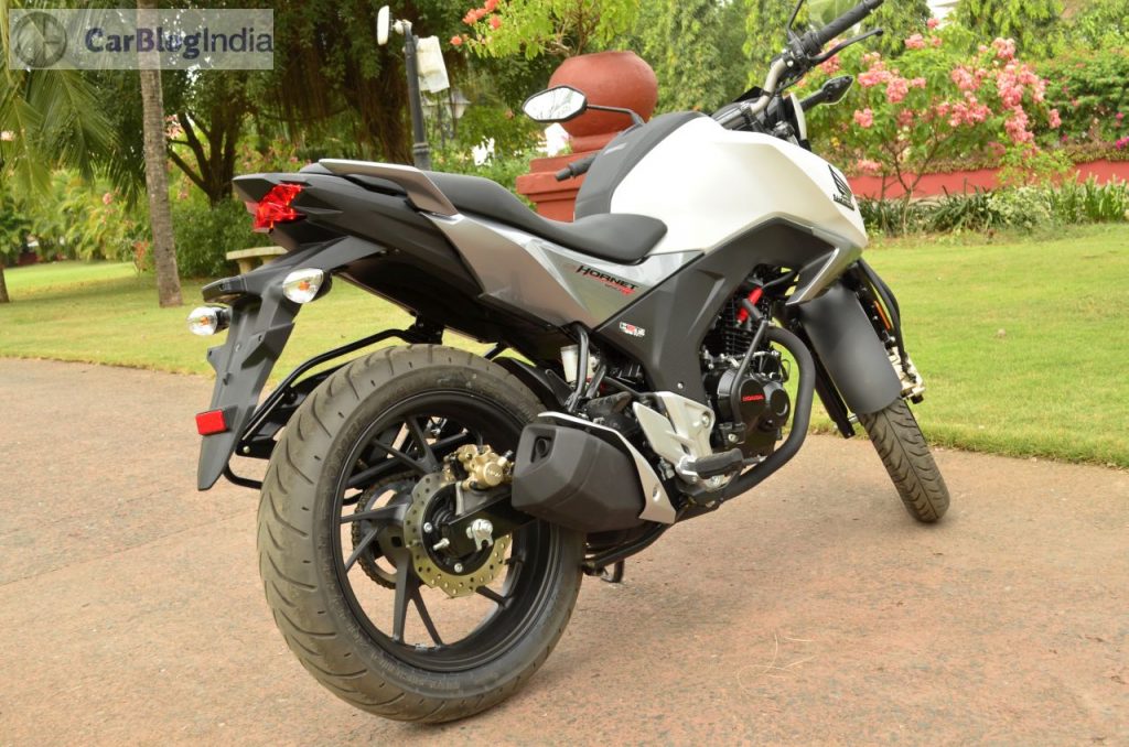 17 Honda Cb Hornet 160r Price Mileage Specifications Review