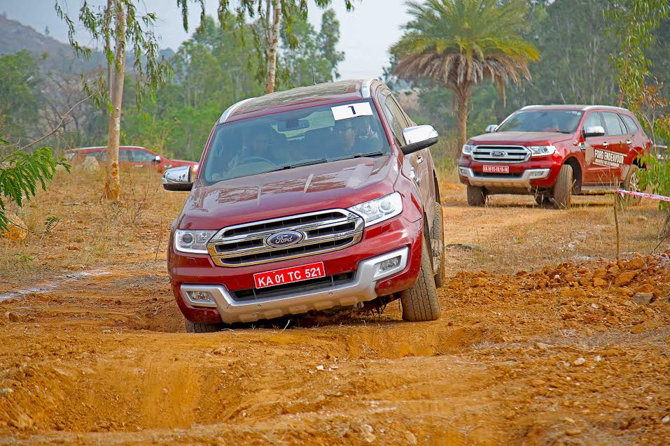 Weekend Getaways with Suvs Ford Endeavour