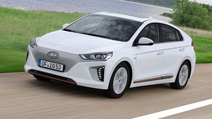 Hyundai Electric Sedan Ioniq Hybrid