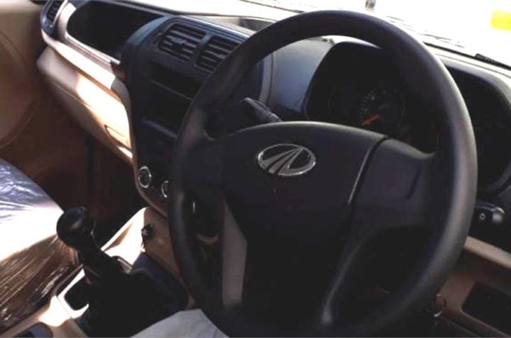 Mahindra Tuv300 Plus Images Interior Dashboard