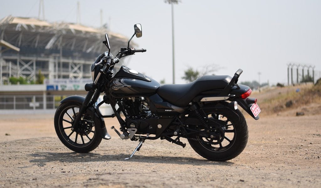 bajaj avenger 400 2019