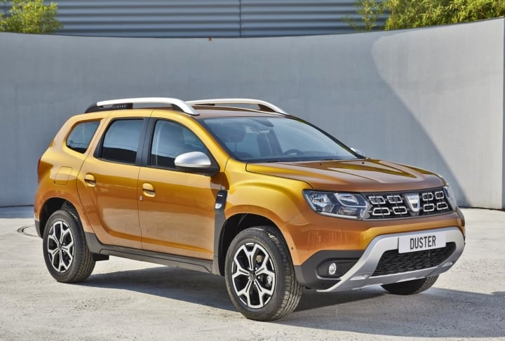 renault duster 2019 side image