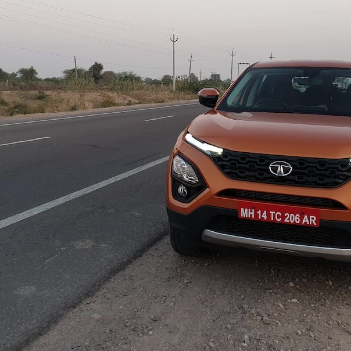 Tata Harrier Automatic Version With Sunroof Coming Soon