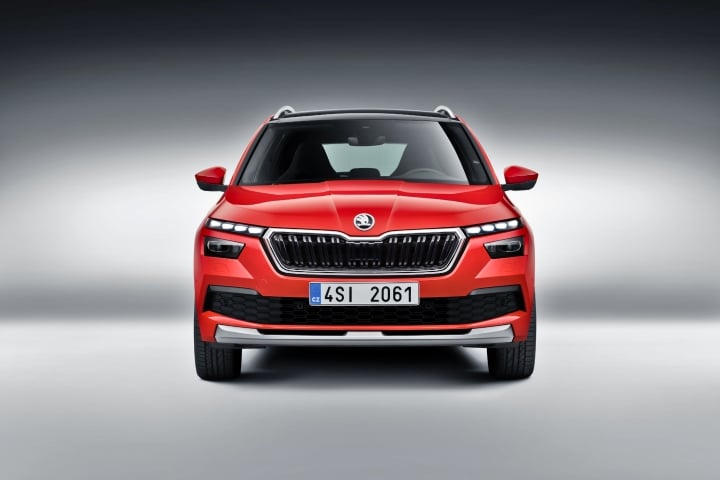 skoda kamiq front image