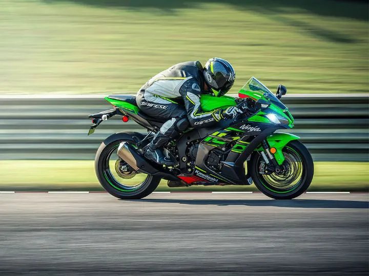 Kawasaki Ninja ZX-10R Launched in India at a Price of Rs. 13.99 lakhs