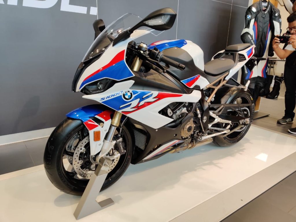 19 Bmw S1000rr Launched In India Prices And Details