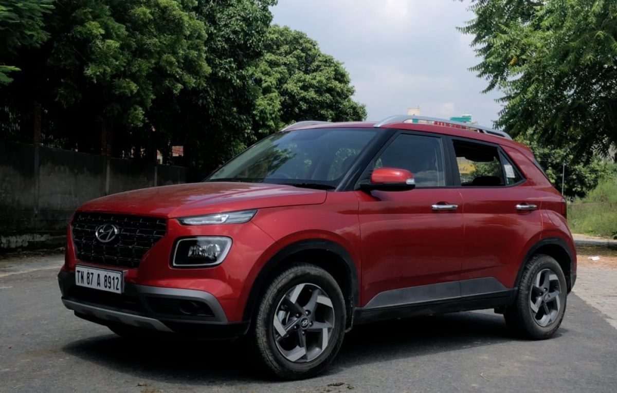 https://www.carblogindia.com/wp-content/uploads/2019/12/Hyundai-Venue-Diesel-Review-1200x765.jpg