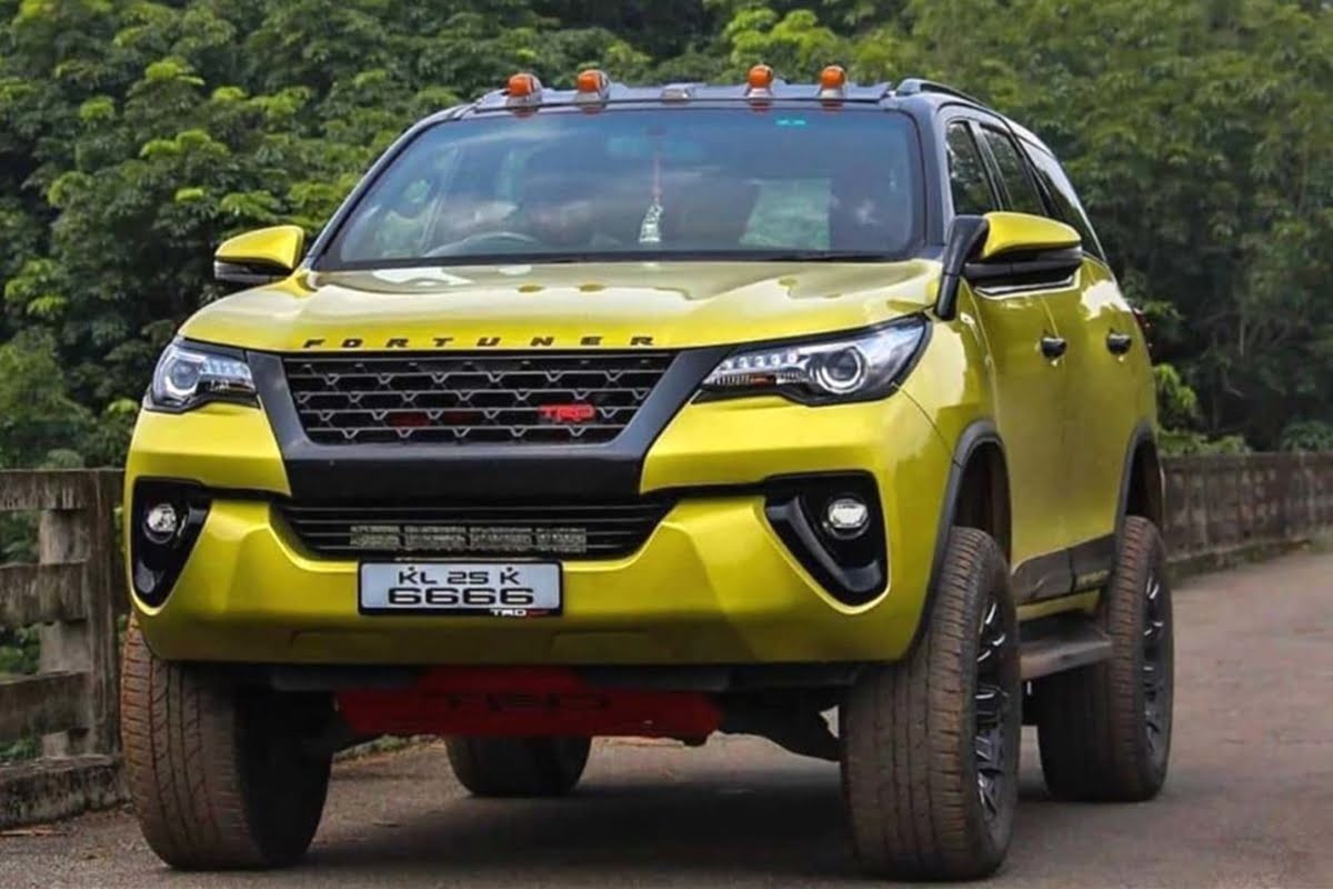 Modified Toyota Fortuner 1 