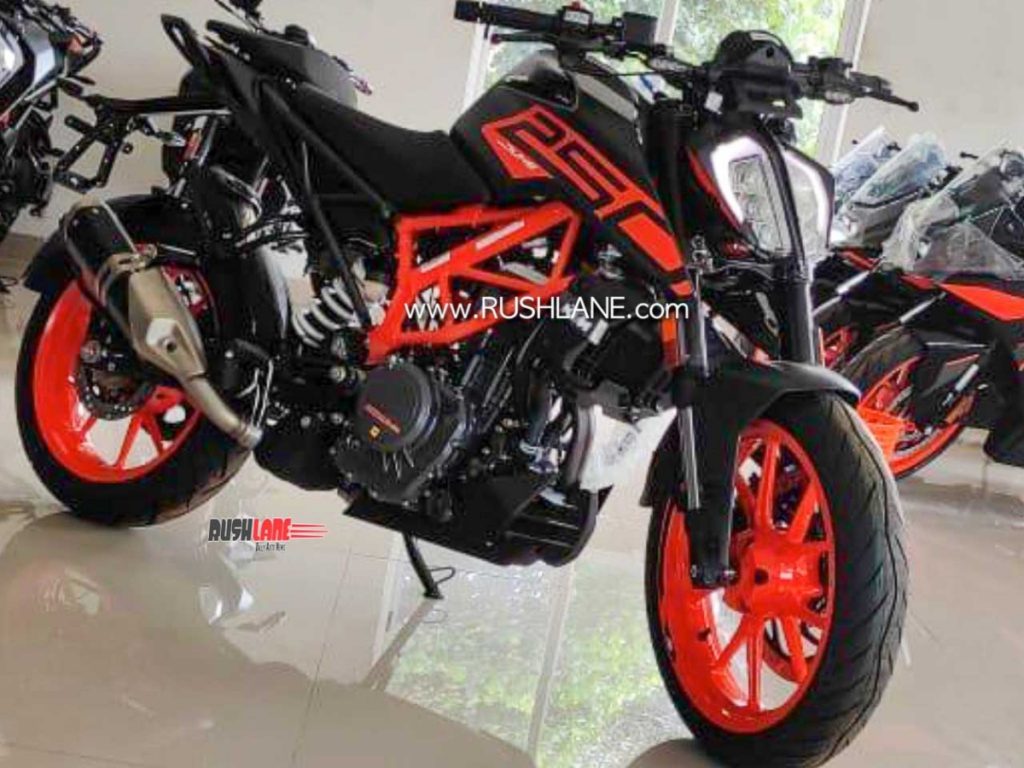 KTM Duke 250 Gets a New Face and a Higher Price!