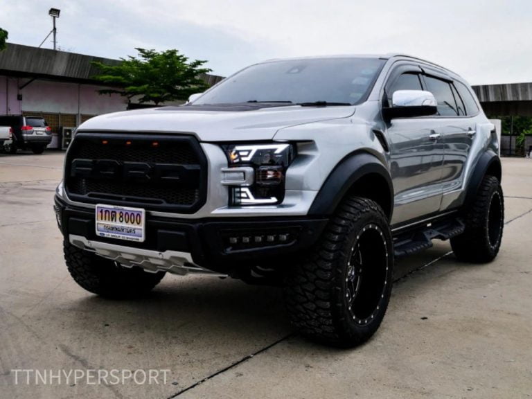 Look at This Modified Ford Endeavor Made to look like a F-150 Raptor ...