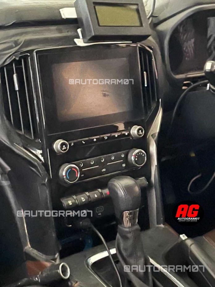 Mahindra Scorpio Interiors Spied - Launch In Early 2022?