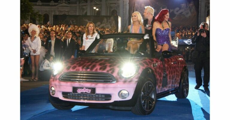 Here’s a Look at the Enviable Car Collection of Katy Perry » Car Blog India