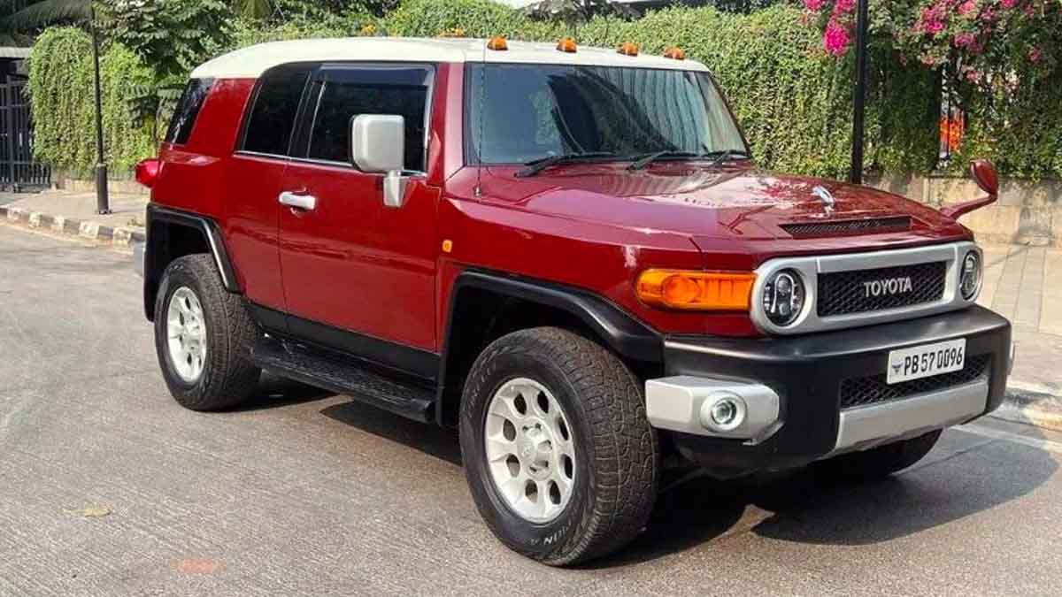 Iconic Toyota FJ Cruiser Seen in India! » Car Blog India