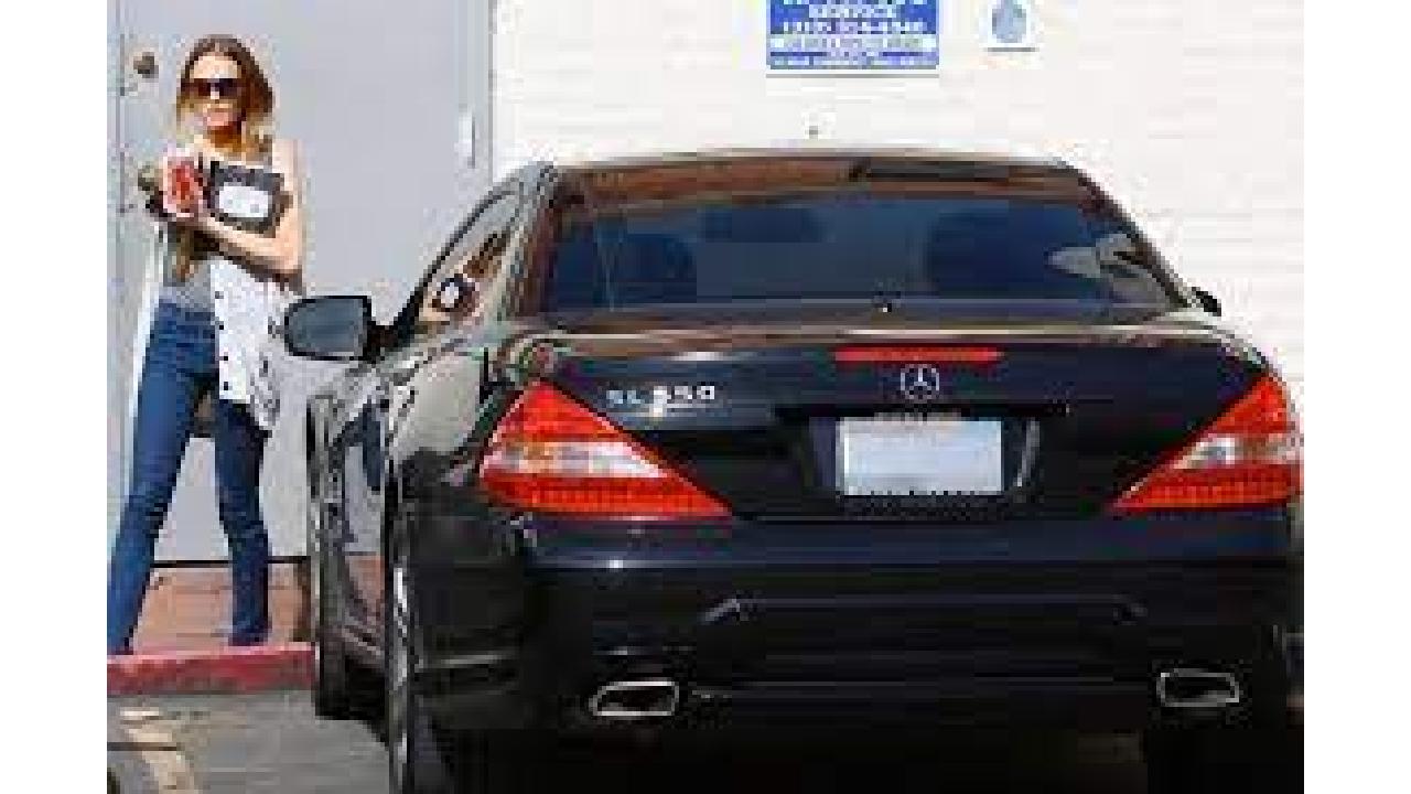 Car Collection of Lindsay Lohan is SPORTY » Car Blog India