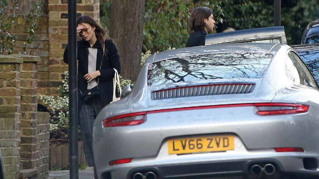 Porsche 911 Carrera 4s of Keira Knightley