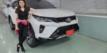 indian vlogger toyota fortuner leader