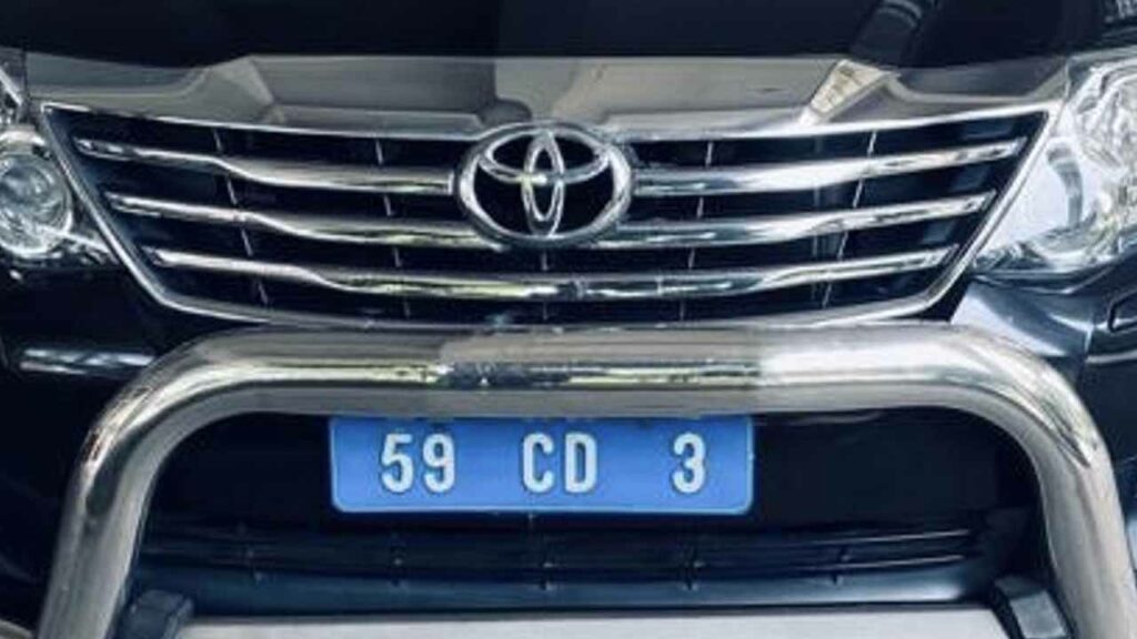 what-is-cd-number-plate-in-india-we-explain-car-blog-india