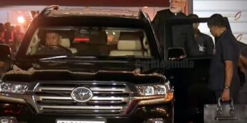 pm modi toyota land cruiser