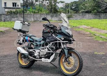 bajaj pulsar 220 ducati multistrada replica