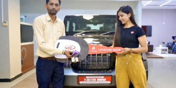 mahindra thar delivery girl