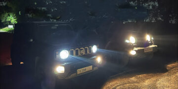 Maruti Jimny vs Mahindra Thar Headlight Test