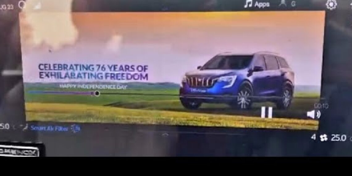 Mahindra XUV700 Happy Independence Day