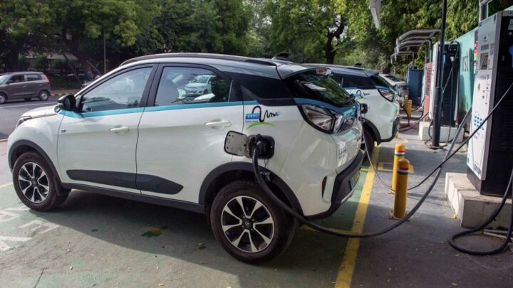 Tata Motors Replaces Nexon EV Battery Worth Rs 7 Lakh For Free » Car ...