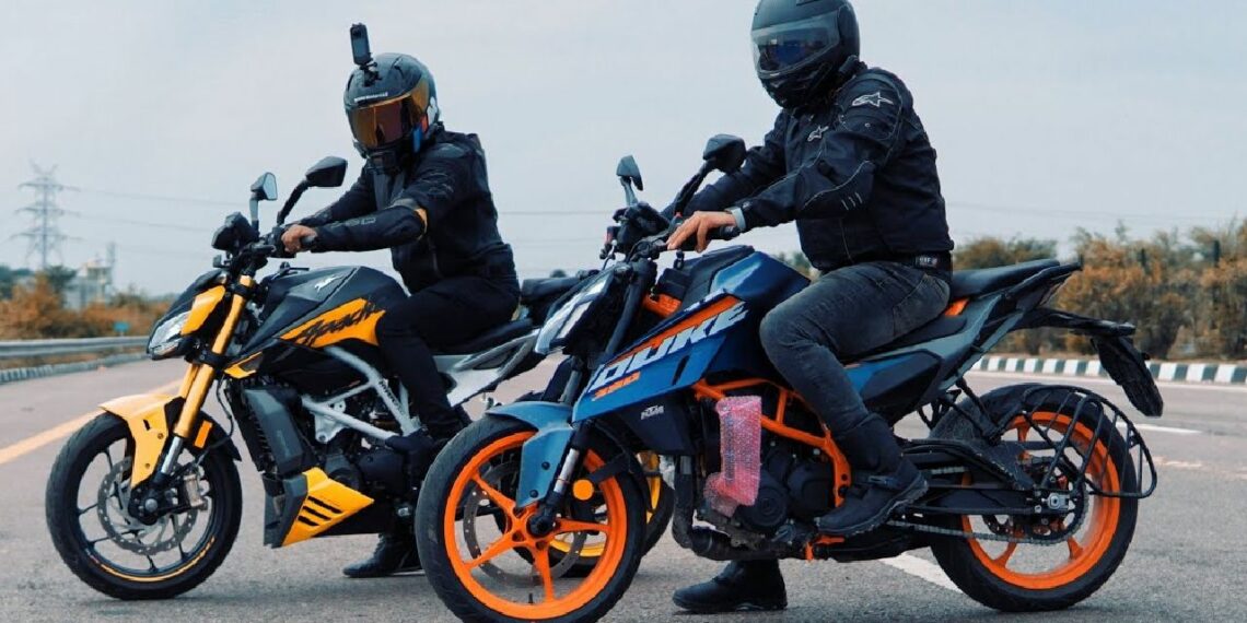 KTM Duke 390 vs TVS Apache RTR 310 Drag Race