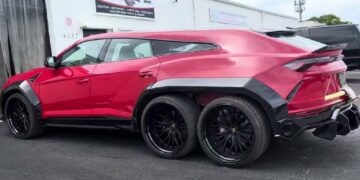 First Lamborghini Urus 6x6