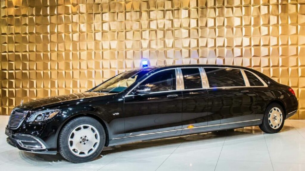 Mercedes benz S600 Pullman Guard