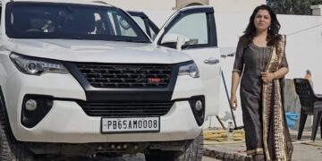 Indian Vlogger Details Sidhu Moosewala Bulletproof Toyota Fortuner