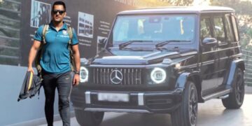 MS Dhoni Mercedes G63 AMG