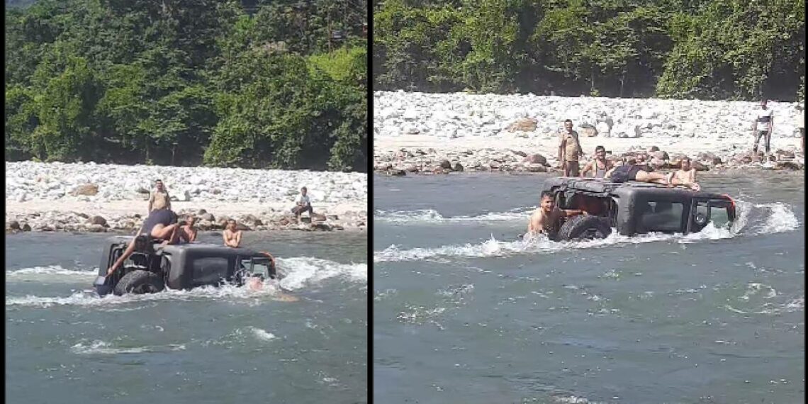 Mahindra Thar River Rescue