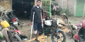 youth loses leg accident modified Bajaj pulsar 180 to royal Enfield bullet