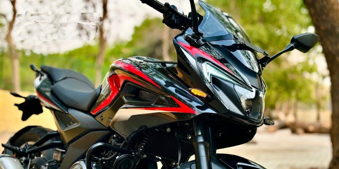 2024 Bajaj Pulsar N250 Semi-Fairing